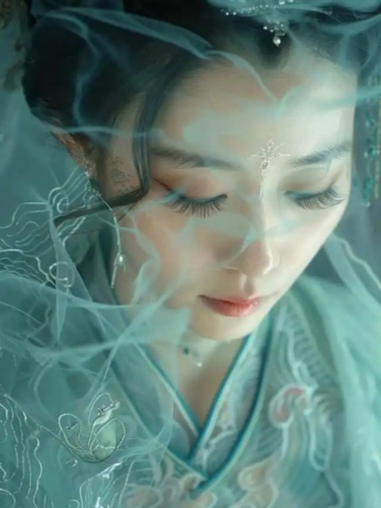 推理悬疑迷必入，海量广播剧免费畅听，会员畅享沉浸式听书体验